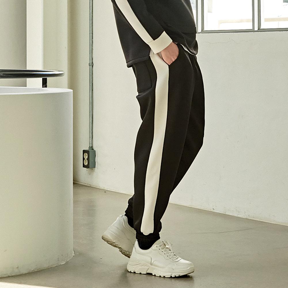 [CUSTOMUS] Luxury cushion fabric one tuck training jogger pants CFS23SKPT202